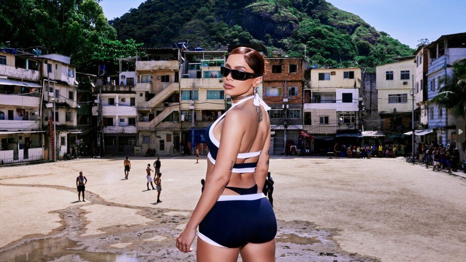 Anitta lança novo clipe com recorde de streams